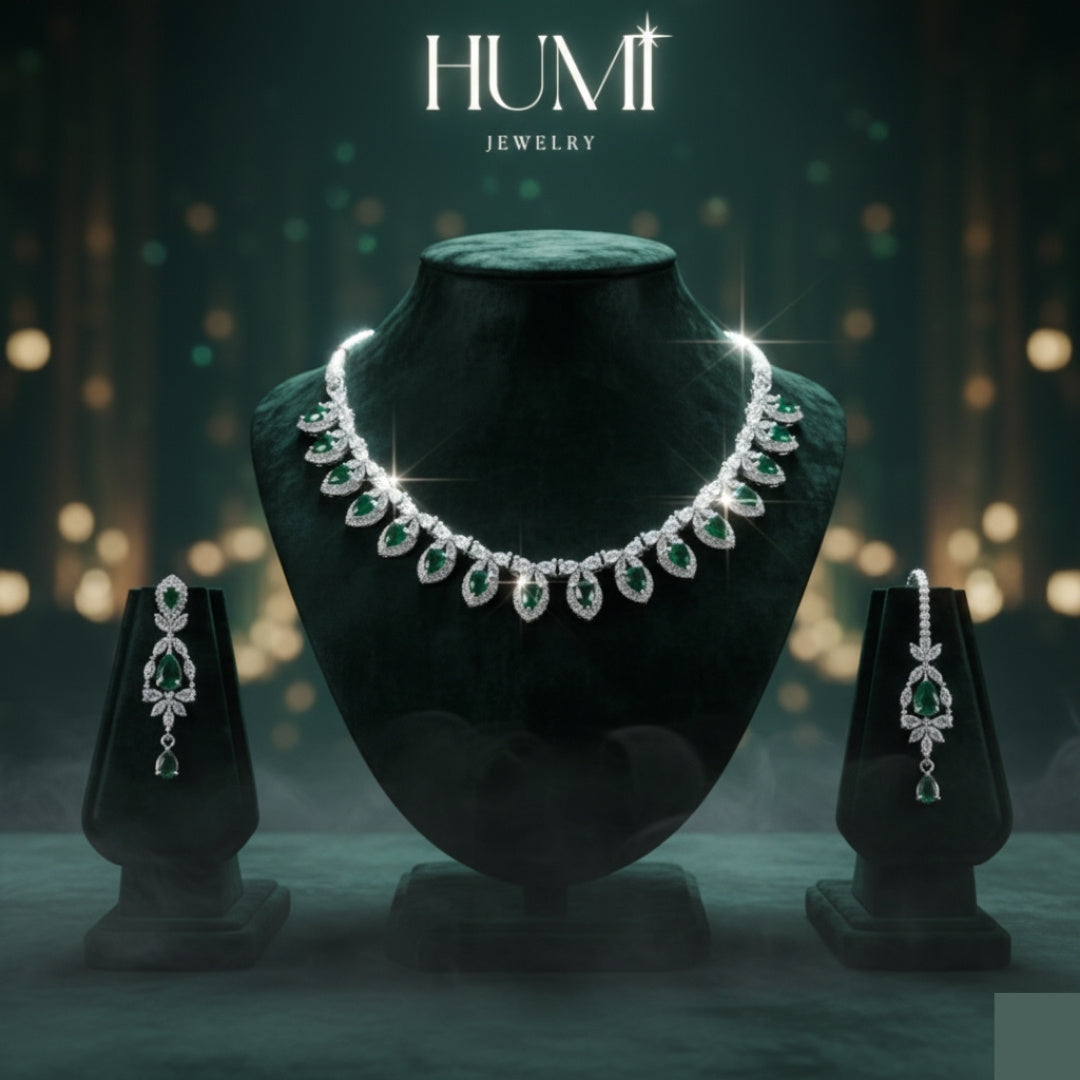 Luxury Emerald Green Bridal Jewelry Set – Necklace, Earrings & Tikka | 5-Year Guarantee